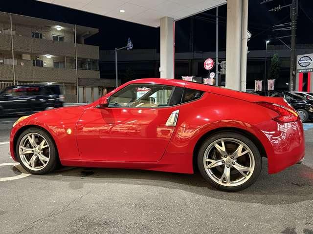 フェアレディZ バージョンST ワンオーナー ユーザー買取車 BOSSサウンド レイズ製19インチアルミ鍛造ホイール 本革・スエード調ファブリックコンビシート・シートヒーター HDDナビ PWシート エアバック(10枚目)