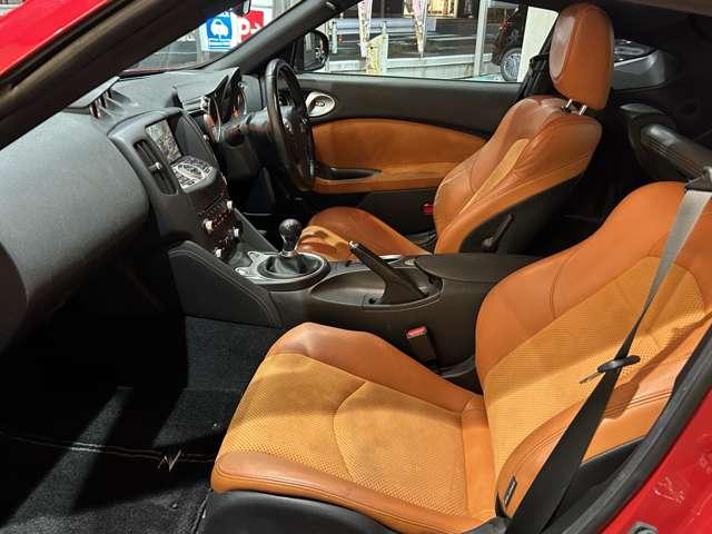 フェアレディZ バージョンST ワンオーナー ユーザー買取車 BOSSサウンド レイズ製19インチアルミ鍛造ホイール 本革・スエード調ファブリックコンビシート・シートヒーター HDDナビ PWシート エアバック(13枚目)