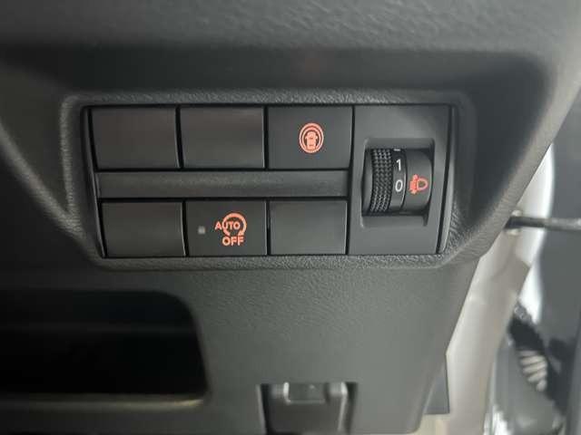 デイズ X ワンオーナー ユーザー買取車 踏み間違い防止アシスト バックカメラ コーナーソナー オートマチックハイビーム 禁煙 横滑防止装置 スマートキー イモビライザー レーンキープ(19枚目)