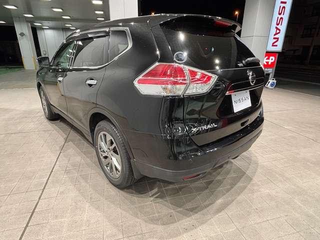 エクストレイル 20Xtt エマージェンシーブレーキパッケージ 2列車 4WD /パワーバックドア/メーカーナビ 地デジ パワーウインドウ クリアランスソナー 衝突軽減装置 盗難防止 AW スマートキー クルコン 車線逸脱警報 LEDヘッドランプ(3枚目)