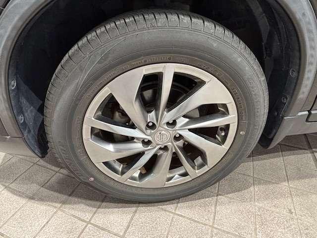 エクストレイル 20Xtt エマージェンシーブレーキパッケージ 2列車 4WD /パワーバックドア/メーカーナビ 地デジ パワーウインドウ クリアランスソナー 衝突軽減装置 盗難防止 AW スマートキー クルコン 車線逸脱警報 LEDヘッドランプ(9枚目)