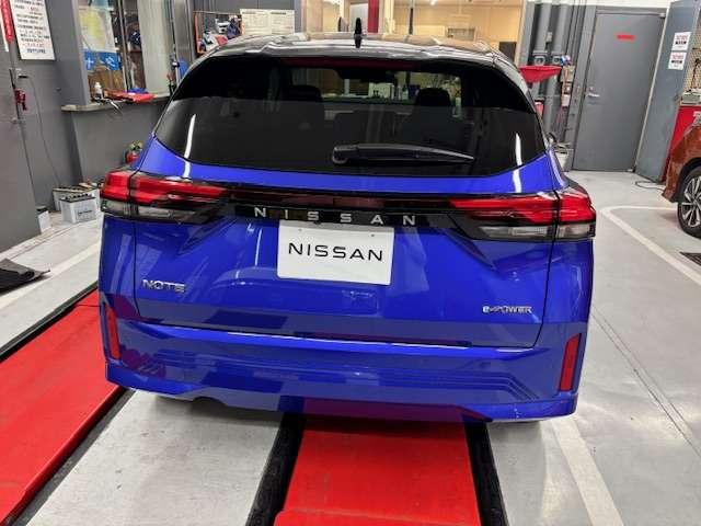 ノート X 当社試乗車/プロパイロット/アラウンドビューモニター/スミレII/ドラレコ 地デジフルセグ 衝突被害軽減ブレ-キ 前後センサー 横滑防止装置 オートマチックハイビーム 禁煙車(4枚目)