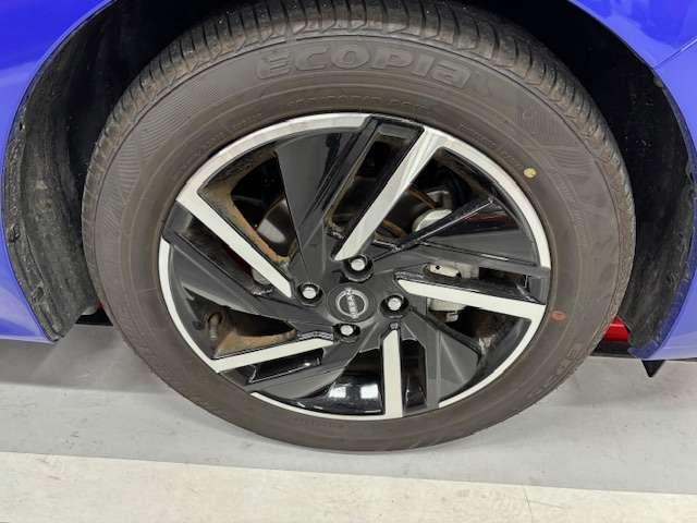 ノート X 当社試乗車/プロパイロット/アラウンドビューモニター/スミレII/ドラレコ 地デジフルセグ 衝突被害軽減ブレ-キ 前後センサー 横滑防止装置 オートマチックハイビーム 禁煙車(12枚目)