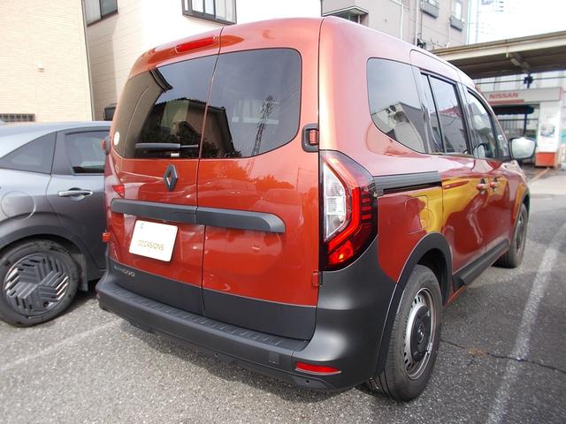 カングー プルミエールエディション 7EDC ETC バックカメラ オートクルーズコントロール レーンアシスト 衝突被害軽減システム LEDヘッドランプ スマートキー AT 盗難防止システム ABS ESC エアコン パワーステアリング(12枚目)