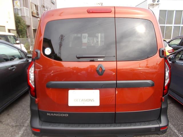 カングー プルミエールエディション 7EDC ETC バックカメラ オートクルーズコントロール レーンアシスト 衝突被害軽減システム LEDヘッドランプ スマートキー AT 盗難防止システム ABS ESC エアコン パワーステアリング(13枚目)