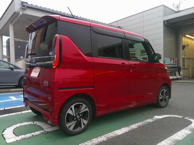 ルークス ハイウェイスター　Ｇターボプロパイロットエディション　４ＷＤ　ターボ　ワンオーナー　プロパイロット　アラウンドビューモニター　禁煙車　純正９インチナビ　フルセグ　ＥＴＣ２．０　リヤシーリングファン　ロールサンシェイド　シ－トヒ－タ－　追従クルコン　ＬＥＤ（9枚目）