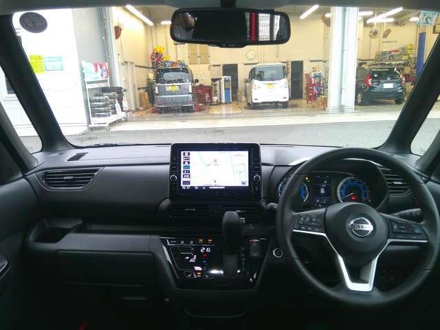 ルークス ハイウェイスター　Ｇターボプロパイロットエディション　４ＷＤ　ターボ　ワンオーナー　プロパイロット　アラウンドビューモニター　禁煙車　純正９インチナビ　フルセグ　ＥＴＣ２．０　リヤシーリングファン　ロールサンシェイド　シ－トヒ－タ－　追従クルコン　ＬＥＤ（20枚目）