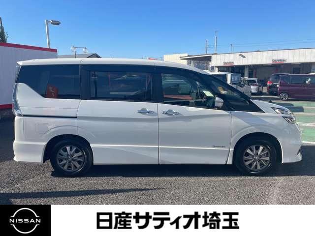 セレナ e-パワー ハイウェイスターV ワンオーナー・メモリナビ・プロパイロット エマジェンシーブレーキ 地デジ 3列シート ウォークスルー 横滑り防止機能 スマキー LED レーンアシスト 点検記録簿付 クルコン ETC ドラレコ(2枚目)