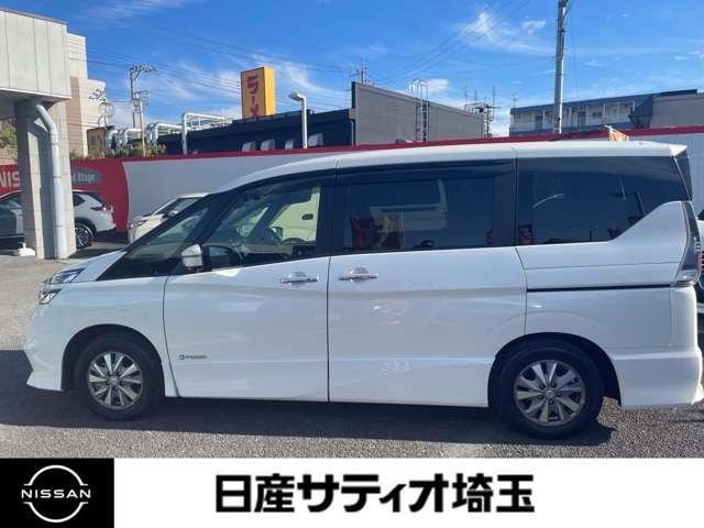 セレナ e-パワー ハイウェイスターV ワンオーナー・メモリナビ・プロパイロット エマジェンシーブレーキ 地デジ 3列シート ウォークスルー 横滑り防止機能 スマキー LED レーンアシスト 点検記録簿付 クルコン ETC ドラレコ(4枚目)