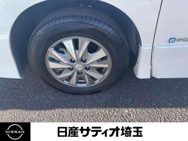 セレナ e-パワー ハイウェイスターV ワンオーナー・メモリナビ・プロパイロット エマジェンシーブレーキ 地デジ 3列シート ウォークスルー 横滑り防止機能 スマキー LED レーンアシスト 点検記録簿付 クルコン ETC ドラレコ(5枚目)