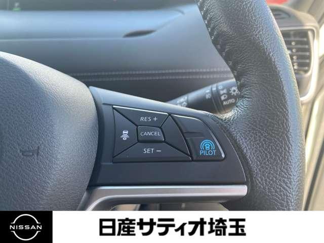 セレナ e-パワー ハイウェイスターV ワンオーナー・メモリナビ・プロパイロット エマジェンシーブレーキ 地デジ 3列シート ウォークスルー 横滑り防止機能 スマキー LED レーンアシスト 点検記録簿付 クルコン ETC ドラレコ(14枚目)