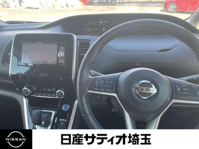 セレナ e-パワー ハイウェイスターV ワンオーナー・メモリナビ・プロパイロット エマジェンシーブレーキ 地デジ 3列シート ウォークスルー 横滑り防止機能 スマキー LED レーンアシスト 点検記録簿付 クルコン ETC ドラレコ(15枚目)