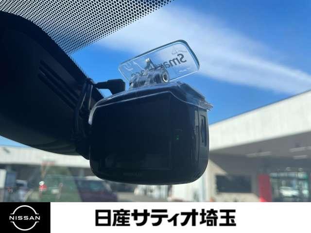 セレナ e-パワー ハイウェイスターV ワンオーナー・メモリナビ・プロパイロット エマジェンシーブレーキ 地デジ 3列シート ウォークスルー 横滑り防止機能 スマキー LED レーンアシスト 点検記録簿付 クルコン ETC ドラレコ(17枚目)