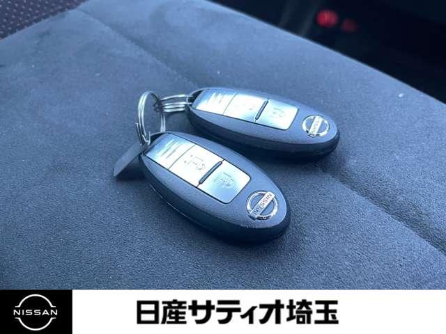 ノート e-パワーニスモ アラウンドビュー 純正メモリーナビ 地デジ 横滑り防止機能 Aストップ Bカメラ レーンアシスト フルオートエアコン スマートキープッシュスタート Wエアバッグ 禁煙車 アルミ(19枚目)