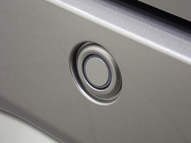 スペーシアカスタム ハイブリッドＸＳターボ　ブラック２トーンルーフ！　オーディオレス　元弊社社有車！後席両側電動パワースライドドア　車線維持支援　アダプティブクルーズコントロール　後席オットマン　前方・後方衝突軽減ブレーキ　フルオートエアコン　シーケンシャルウィンカー（23枚目）