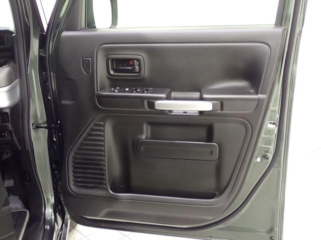 スペーシアギア ハイブリッドＸＺターボ　３型　フルタイム４ＷＤ　７インチワイドナビ　ＥＴＣ　車線逸脱”抑制”　全車速追従式アダプティブクルーズコントロール　後席両側電動パワースライドドア　前方・後方衝突軽減ブレーキ　ルーフレール　フルオートエアコン　スマートキー（41枚目）