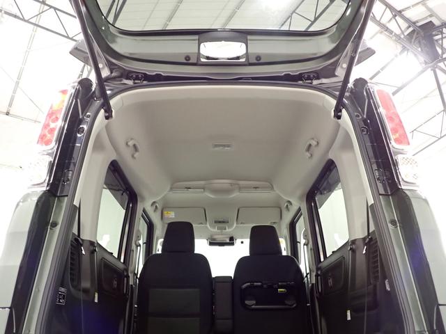 スペーシアギア ハイブリッドＸＺターボ　３型　フルタイム４ＷＤ　７インチワイドナビ　ＥＴＣ　車線逸脱”抑制”　全車速追従式アダプティブクルーズコントロール　後席両側電動パワースライドドア　前方・後方衝突軽減ブレーキ　ルーフレール　フルオートエアコン　スマートキー（47枚目）