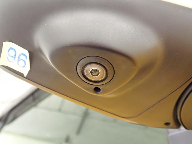 ハスラー Ｊ　２型　全方位モニタ付７インチワイドナビ　ホワイト２トーンルーフ！ブラックインテリアパッケージ！走行１．１万ｋｍ！車検整備付！ＥＴＣ　ディスチャージライト　ＬＥＤフォグランプ　衝突軽減ブレーキ　ナノイー搭載フルオートエアコン　スマートキー（23枚目）