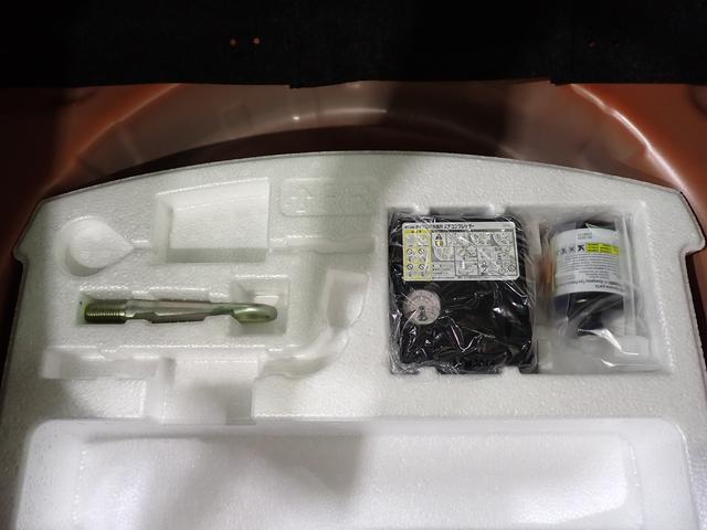 スイフト ハイブリッドＭＺ　９インチ全方位モニタ付ナビ　スズキコネクト　ドライバーモニタリング　車線維持支援　電動パーキングブレーキ　アダプティブクルーズコントロール　アダプティブハイビーム　前方・後方衝突軽減ブレーキ　フルオートエアコン　元弊社社有車！（48枚目）