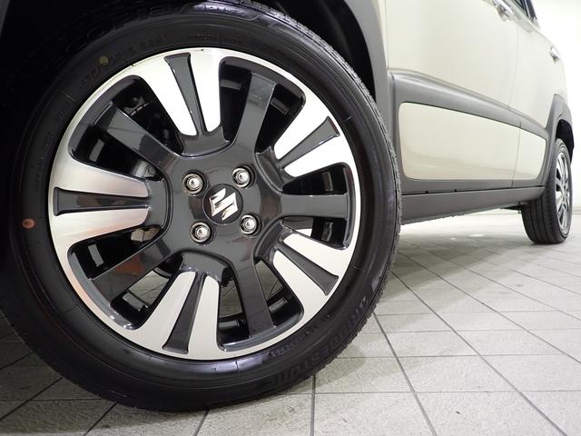 「全車速追従式アダプティブクルーズコントロール」を装備！先行車との距離を測定して、設定した車間距離を適切に保ちながら加速・減速、さらに停止まで自動追従します。長距離走行の強い味方！