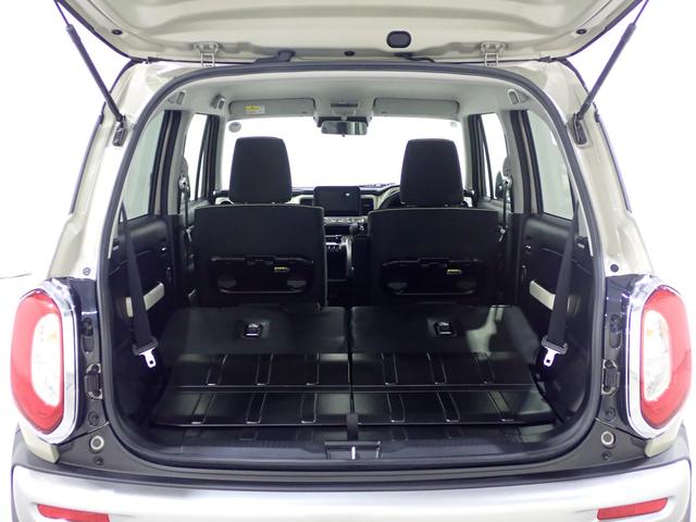 【フルフラット】後部座席が倒れ、シートがフルフラットになりますので荷物をたくさん載せる時やベビーカー等を載せる時に非常に便利です♪