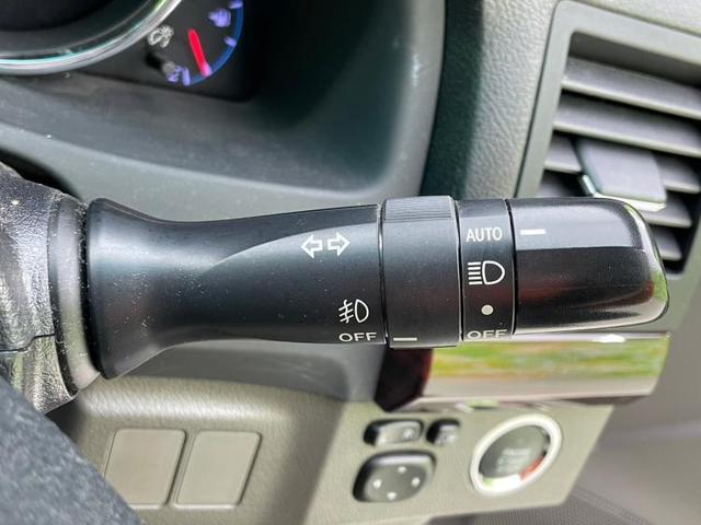 250Gリラックスセレクション 純正 メモリーナビ/ヘッドランプ HID/ETC/EBD付ABS/横滑り防止装置/エアバッグ 運転席/エアバッグ 助手席/エアバッグ サイド/アルミホイール 純正 16インチ/パワーウインドウ 記録簿(13枚目)