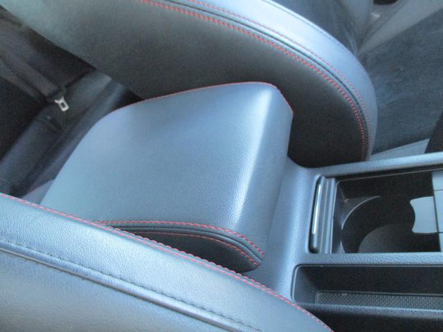 WRX S4 2.0GT-S EyeSight ナビ/バックカメラ/ETC2.0(33枚目)