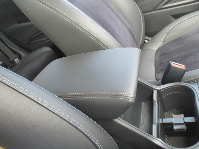 フォレスター ＳＰＯＲＴ　ＥｙｅＳｉｇｈｔ搭載車　タイヤ４本交換　ナビ／Ｒカメラ／ＥＴＣ２．０／ドライブレコーダー（30枚目）