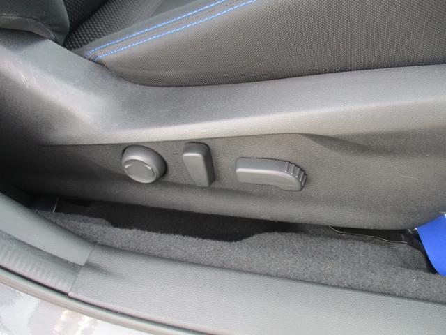 レヴォーグ GT-H EX EyeSight X搭載車 ナビ/バックカメラ/ETC2.0/ドライブレコーダー前後(38枚目)