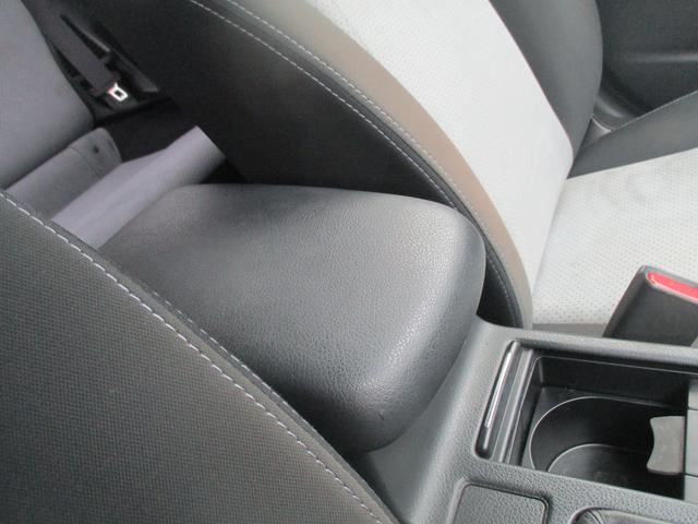 XVハイブリッド HYBRID 2.0i-L EyeSight アウトレット ナビ/Rカメラ/ETC2.0(30枚目)