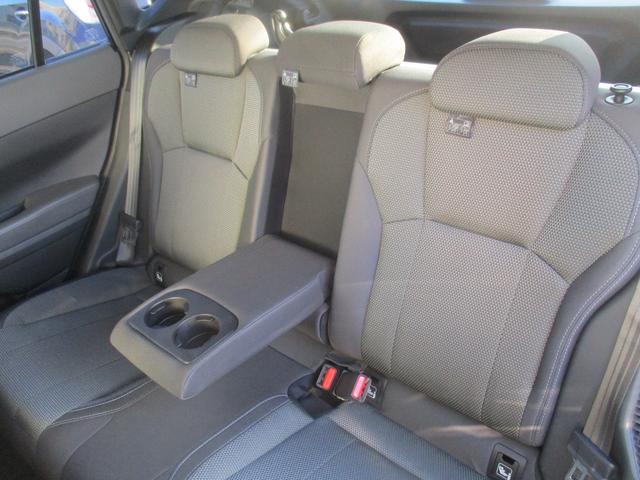 �㕔���Ȃɂ��h�����N�z���_�[���������܂��B