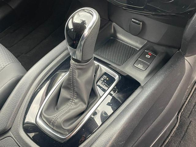 エクストレイル ２０Ｘｉ　雹害車両　プロパイロット　全方位カメラ　ディスプレイオーディオ　ドライブレコーダー　シートヒーター　ＬＥＤヘッドランプ（30枚目）