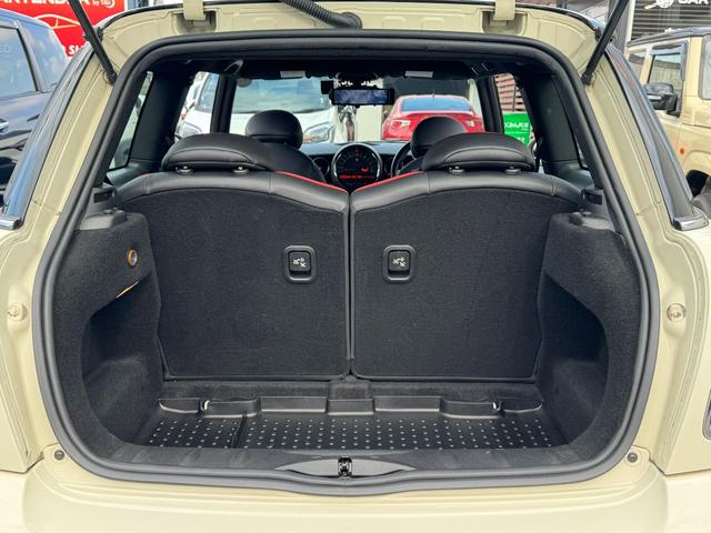 ＭＩＮＩ ジョンクーパーワークス　ドライブレコーダー　ＥＴＣ　アルミホイール　ＨＩＤ　キーレスエントリー　シートヒーター　ＡＴ　盗難防止システム　ＡＢＳ　ＥＳＣ　ＣＤ（37枚目）