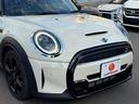 クーパーＳ　エッセンシャル・トリム　ＭＩＮＩドライビングモード　ＥＴＣ　バックカメラ　クリアランスソナー　クルーズコントロール　衝突被害軽減システム　オートライト　ＬＥＤヘッドランプ　スマートキー　電動格納ミラー　シートヒーター　ＡＴ（37枚目）