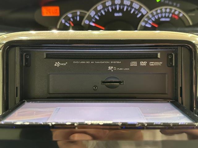 タント カスタムＸ　スライドドア　ナビ　ＴＶ　ＨＩＤ　スマートキー　電動格納ミラー　シートヒーター　ベンチシート　ＡＴ　盗難防止システム　ＡＢＳ　ＣＤ　ＤＶＤ再生　ＵＳＢ　アルミホイール　衝突安全ボディ　エアコン（10枚目）