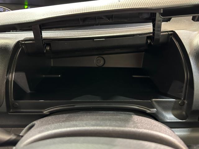 タント カスタムＸ　スライドドア　ナビ　ＴＶ　ＨＩＤ　スマートキー　電動格納ミラー　シートヒーター　ベンチシート　ＡＴ　盗難防止システム　ＡＢＳ　ＣＤ　ＤＶＤ再生　ＵＳＢ　アルミホイール　衝突安全ボディ　エアコン（27枚目）