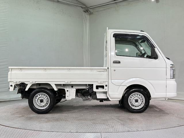 キャリイトラック ＫＣエアコン・パワステ　ＡＴ　ナビ　エアコン　パワーステアリング　運転席エアバッグ　助手席エアバッグ　ＣＤ　ＵＳＢ（18枚目）
