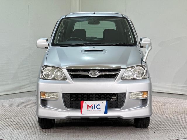テリオスキッド カスタムＬ　４ＷＤ　キーレスエントリー　電動格納ミラー　ＭＴ　ＣＤ　アルミホイール　衝突安全ボディ　エアコン　センターデフロック　ターボ（15枚目）