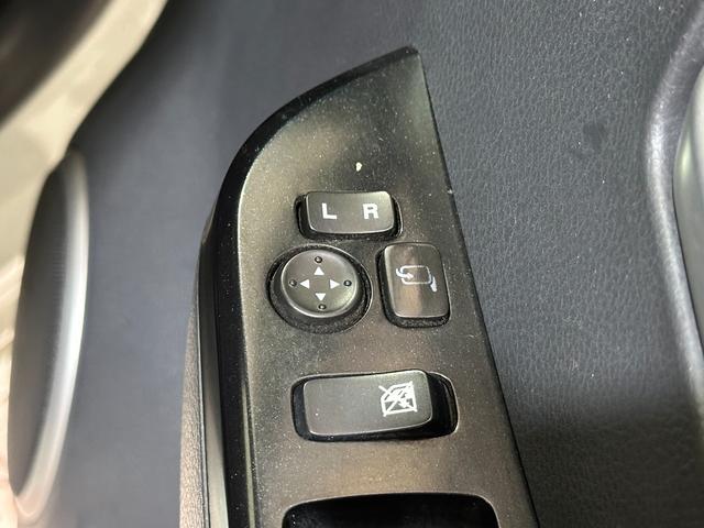ワゴンＲスティングレー ＴＳ　ターボ　ＥＴＣ　オートライト　ＨＩＤ　スマートキー　電動格納ミラー　ベンチシート　ＣＶＴ　盗難防止システム　ＡＢＳ　ＣＤ　アルミホイール　衝突安全ボディ　エアコン　パワーステアリング　パワーウィンドウ（15枚目）