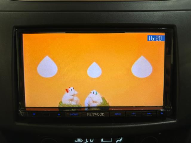スイフト ＸＬ　ＥＴＣ　ナビ　ＴＶ　アルミホイール　オートライト　スマートキー　電動格納ミラー　ＣＶＴ　盗難防止システム　衝突安全ボディ　ＡＢＳ　ＣＤ　ＵＳＢ　エアコン　ＡＢＳ　パワーウインドウ　パワーステアリング（8枚目）