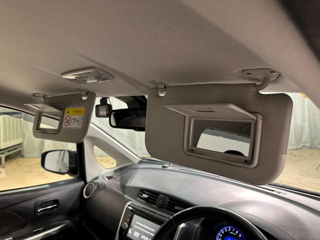 ｅＫカスタム Ｔ　ｅ－アシスト　ナビ　ワンオーナー　４ＷＤ　ターボ　ＥＴＣ　バックカメラ　衝突被害軽減システム　オートライト　ＨＩＤ　スマートキー　電動格納ミラー　シートヒーター　ベンチシート　ＣＶＴ　盗難防止システム　ＡＢＳ　ＣＤ（27枚目）