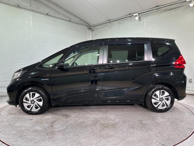 フリードハイブリッド ハイブリッド・Gホンダセンシング ETC バックカメラ ナビ クリアランスソナー アダプティブクルーズコントロール レーンアシスト 衝突被害軽減システム 両側電動スライドドア オートライト LEDヘッドランプ スマートキー USB(25枚目)