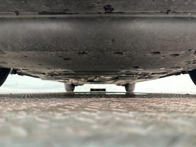 フリードハイブリッド ハイブリッド・Gホンダセンシング ETC バックカメラ ナビ クリアランスソナー アダプティブクルーズコントロール レーンアシスト 衝突被害軽減システム 両側電動スライドドア オートライト LEDヘッドランプ スマートキー USB(31枚目)