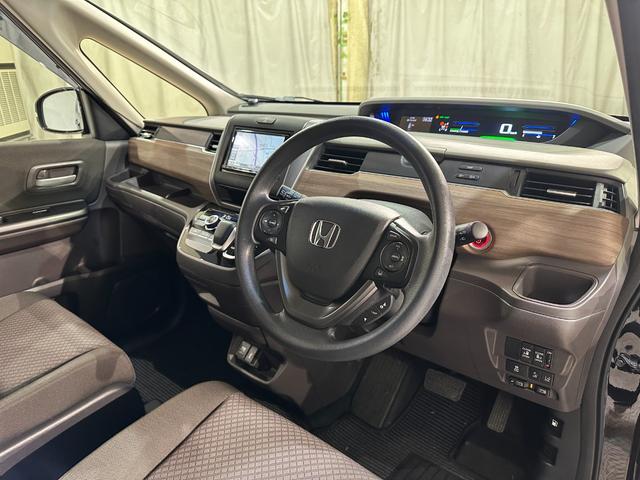 フリードハイブリッド ハイブリッド・Gホンダセンシング ETC バックカメラ ナビ クリアランスソナー アダプティブクルーズコントロール レーンアシスト 衝突被害軽減システム 両側電動スライドドア オートライト LEDヘッドランプ スマートキー USB(38枚目)