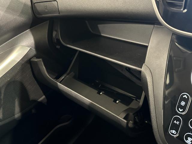 デイズルークス ハイウェイスター　ターボ　ＥＴＣ　全周囲カメラ　両側電動スライドドア　ナビ　ＴＶ　　オートライト　ＨＩＤ　スマートキー　アイドリングストップ　電動格納ミラー　ベンチシート　ＣＶＴ　ＡＢＳ　ターボ　ＡＢＳ　エアバッグ（24枚目）