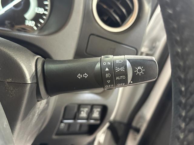 デイズルークス ハイウェイスター　ターボ　ＥＴＣ　全周囲カメラ　両側電動スライドドア　ナビ　ＴＶ　　オートライト　ＨＩＤ　スマートキー　アイドリングストップ　電動格納ミラー　ベンチシート　ＣＶＴ　ＡＢＳ　ターボ　ＡＢＳ　エアバッグ（32枚目）