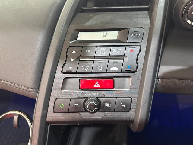 Ｓ６６０ α　オープンカー　ＥＴＣ　バックカメラ　オートクルーズコントロール　オートライト　ＬＥＤヘッドランプ　ＭＴ　スマートキー　アルミホイール　盗難防止システム　ＡＢＳ　ＥＳＣ　ＵＳＢ　エアコン　ターボ（11枚目）