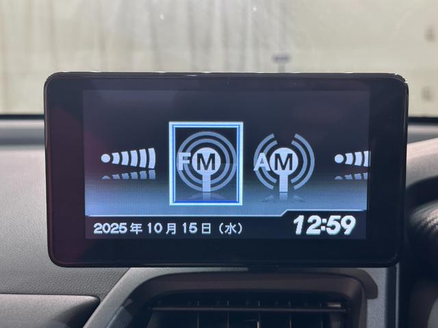 Ｓ６６０ α　オープンカー　ＥＴＣ　バックカメラ　オートクルーズコントロール　オートライト　ＬＥＤヘッドランプ　ＭＴ　スマートキー　アルミホイール　盗難防止システム　ＡＢＳ　ＥＳＣ　ＵＳＢ　エアコン　ターボ（22枚目）