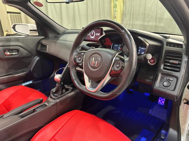 Ｓ６６０ α　オープンカー　ＥＴＣ　バックカメラ　オートクルーズコントロール　オートライト　ＬＥＤヘッドランプ　ＭＴ　スマートキー　アルミホイール　盗難防止システム　ＡＢＳ　ＥＳＣ　ＵＳＢ　エアコン　ターボ（32枚目）