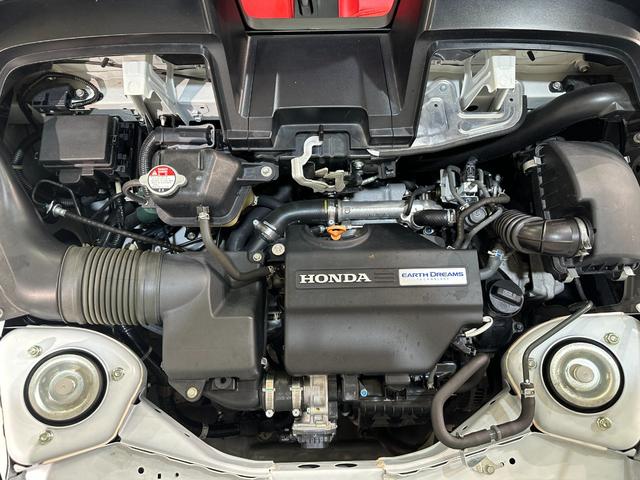 Ｓ６６０ α　オープンカー　ＥＴＣ　バックカメラ　オートクルーズコントロール　オートライト　ＬＥＤヘッドランプ　ＭＴ　スマートキー　アルミホイール　盗難防止システム　ＡＢＳ　ＥＳＣ　ＵＳＢ　エアコン　ターボ（41枚目）